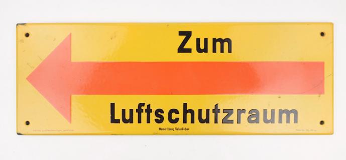 Third Reich enameled Luftschutz Raum wall sign