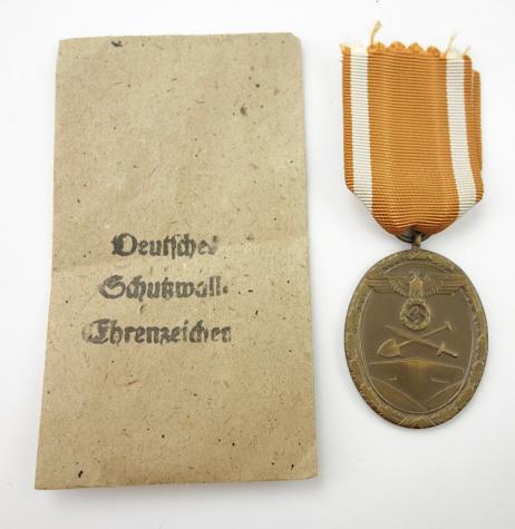 Schutzenwall Ehren Abzeichen Westwall Medal