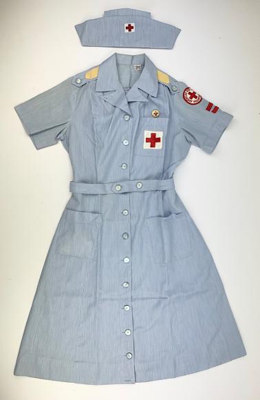 US WW2 volunteer Nurce Dress and Headgear