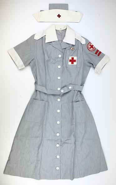 US WW2 volunteer Nurce Dress and Headgear