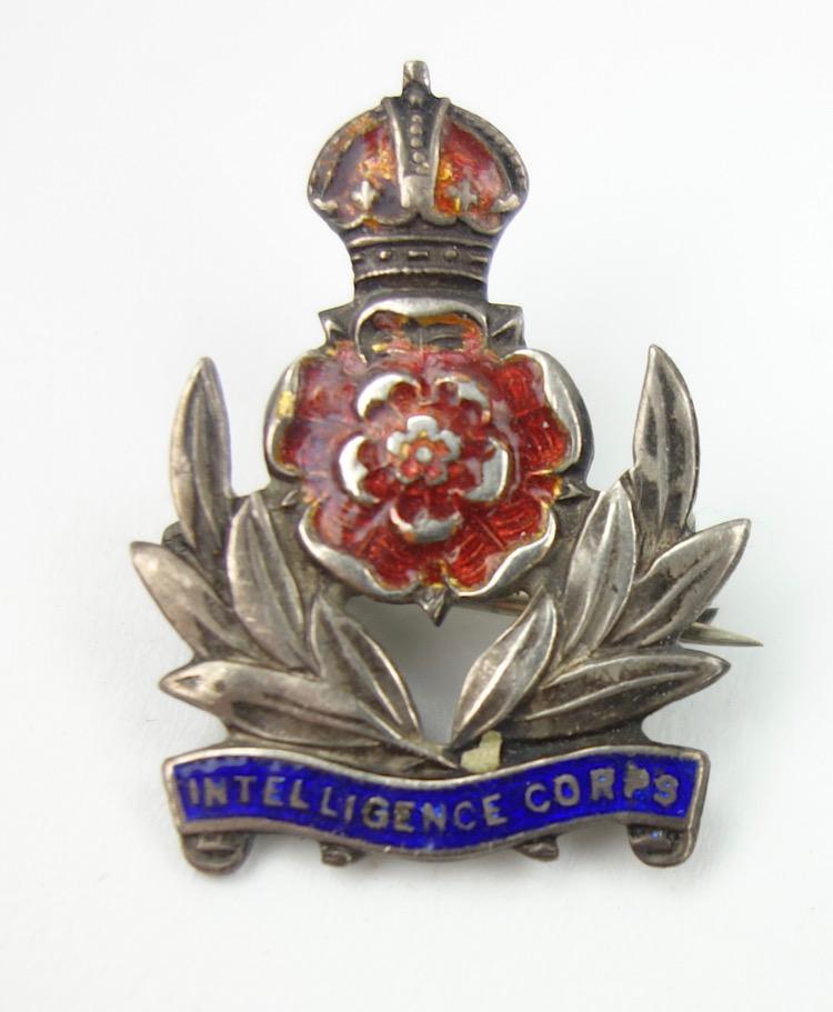 British WW2 Intelligence Corps Sweathart Badge