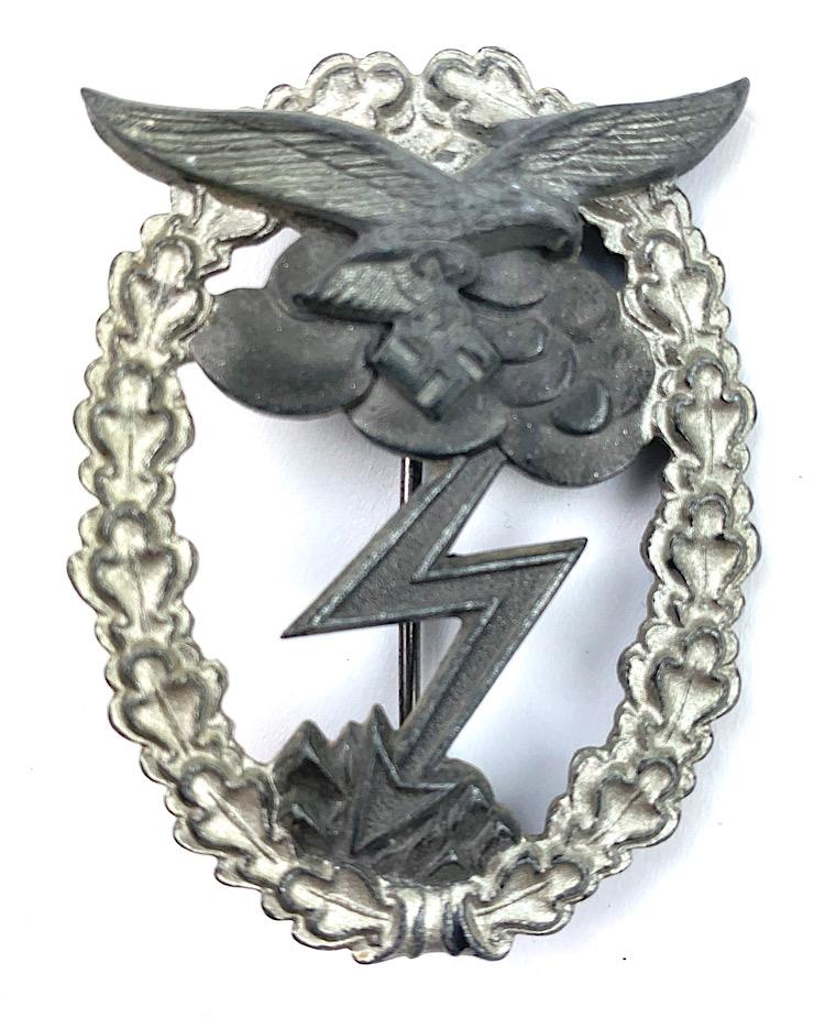 Luftwaffe Erdkämpf Badge