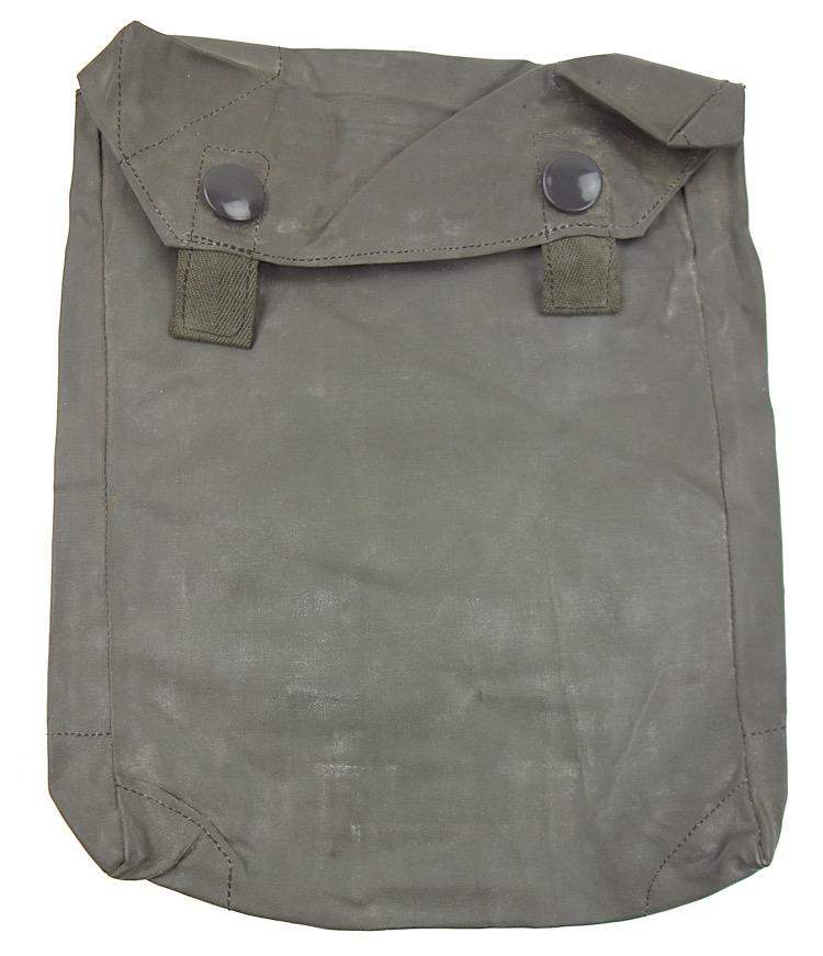 Wehrmacht Rubberized Gascape Pouch