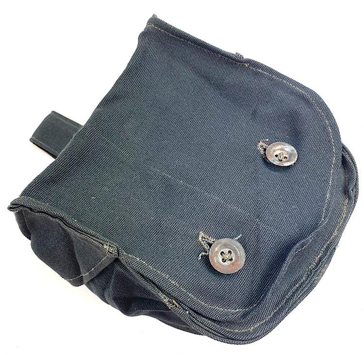 Wehrmacht Pouch for a spare M31 Gasmask Filter