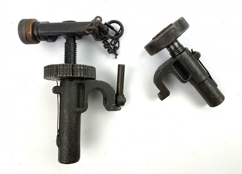 US WW2 Elevator M1919 Tripod