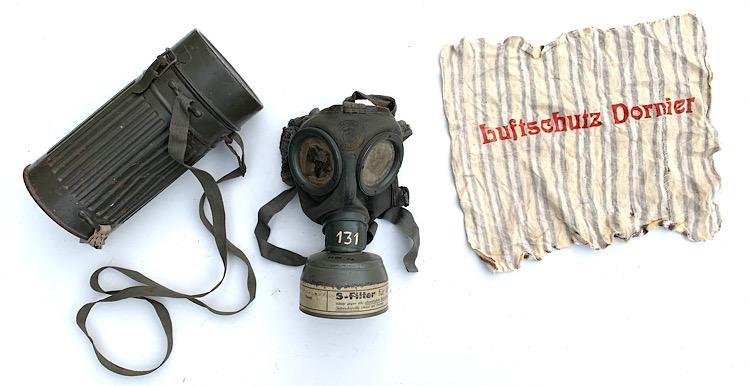 Luftschutz M31 Gasmask Donier Flugzeug Werke