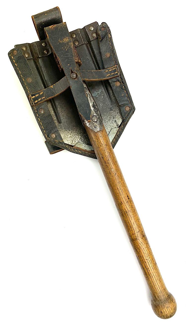 Wehrmacht Folding Shovel in Cover