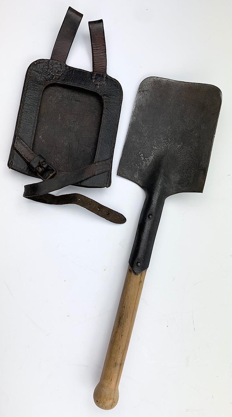 Wehrmacht Entrenching Tool (Schanzzeug) & Cover