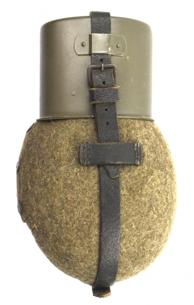 Wehrmacht M31 Canteen