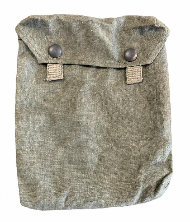 Wehrmacht anti Gascape Pouch