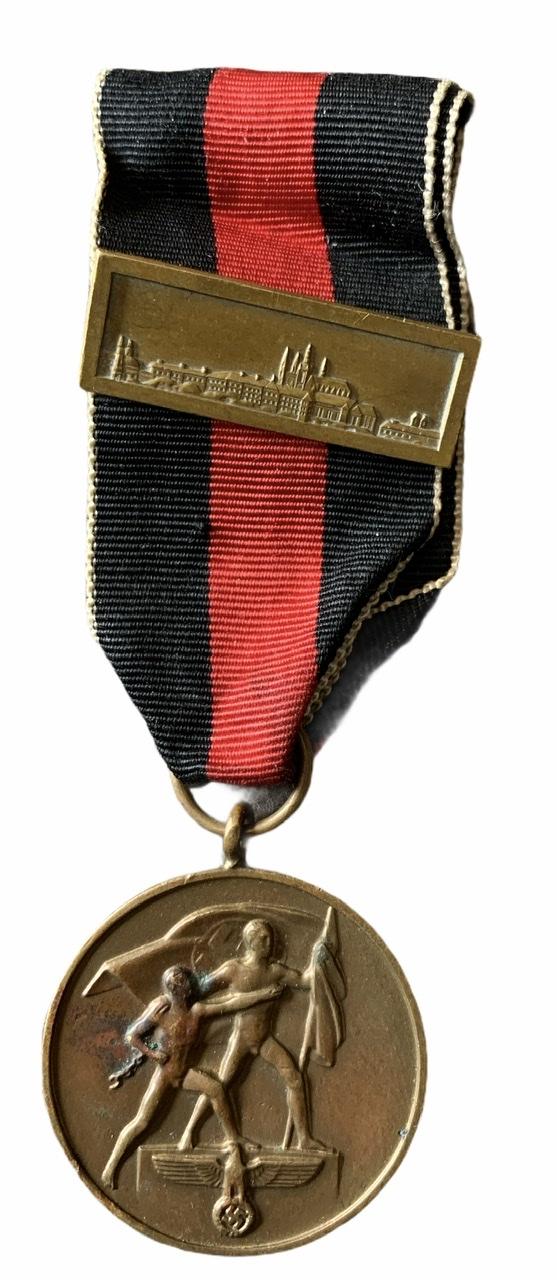 1 Oktober 1938 Medal with Prague Castle Clasp