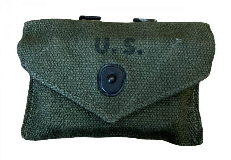 US WW2 First Aid Kit in Pouch