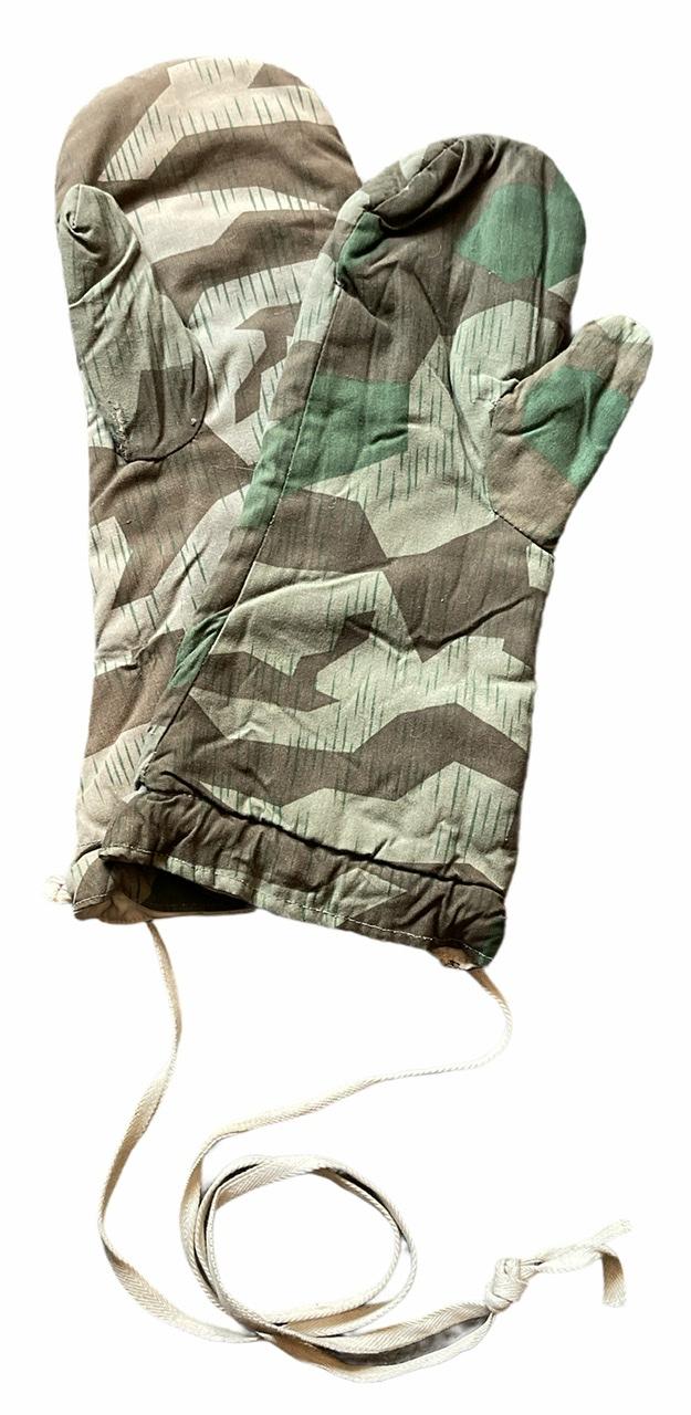 Wehrmacht reversable Splitter camo Gloves