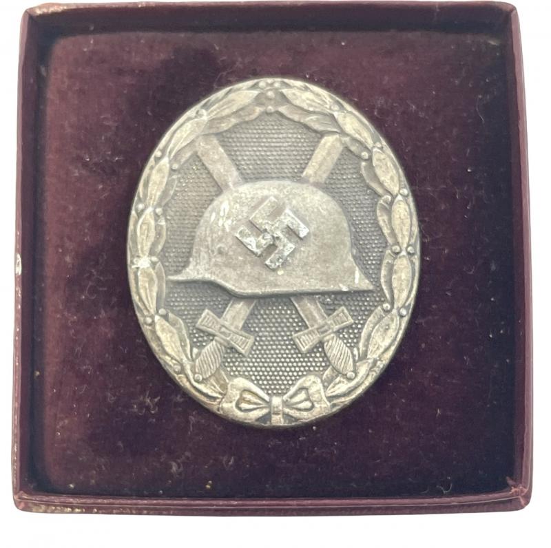 Wehrmacht Wound Badge Silver in Case