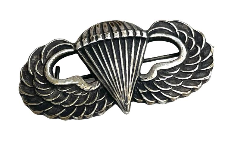 US WW2 British made Paratrooper Jump Wing