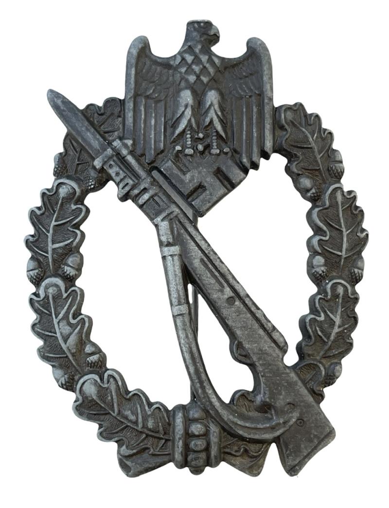 Wehrmacht IAB Infantry Sturm Abzeichen in Silver