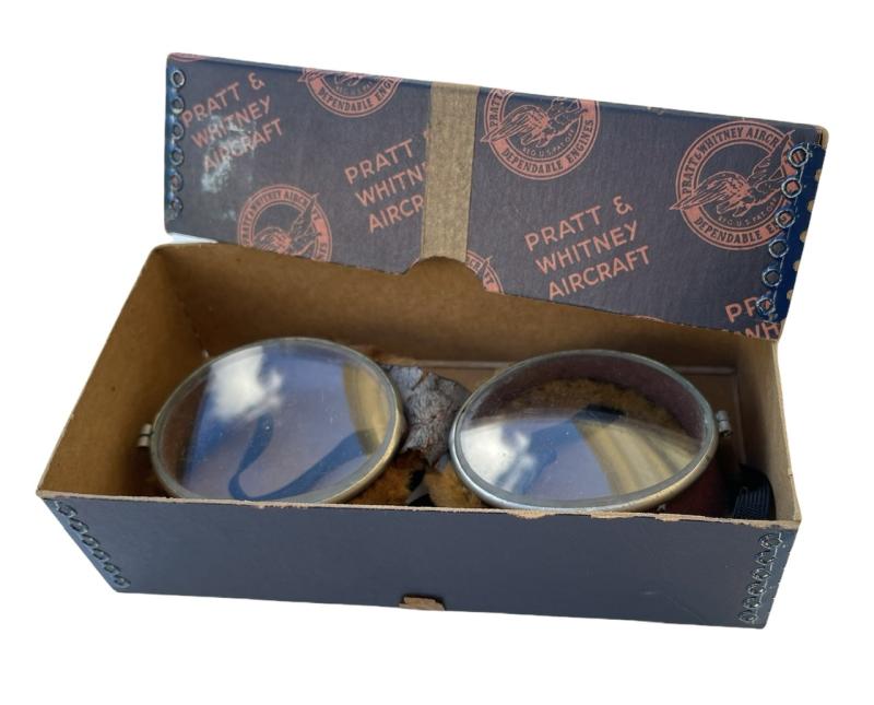 US WW2 Pratt & Whitney Aircraft Flight Goggles