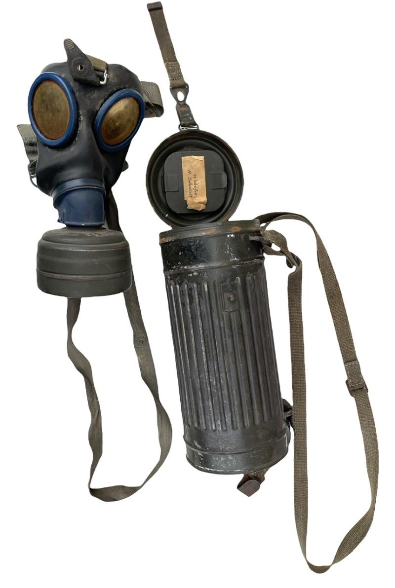 WaffenSS used M31 Gasmask marked Cannister