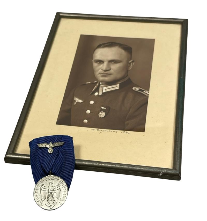 Wehrmacht framed Portrait Photo with Medal