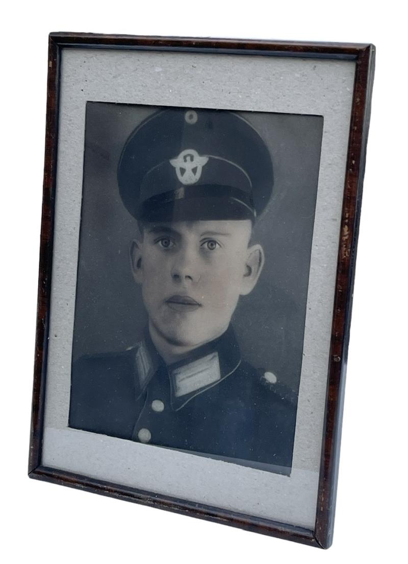 Framed Portrait Photo Schutz Polizei Soldier