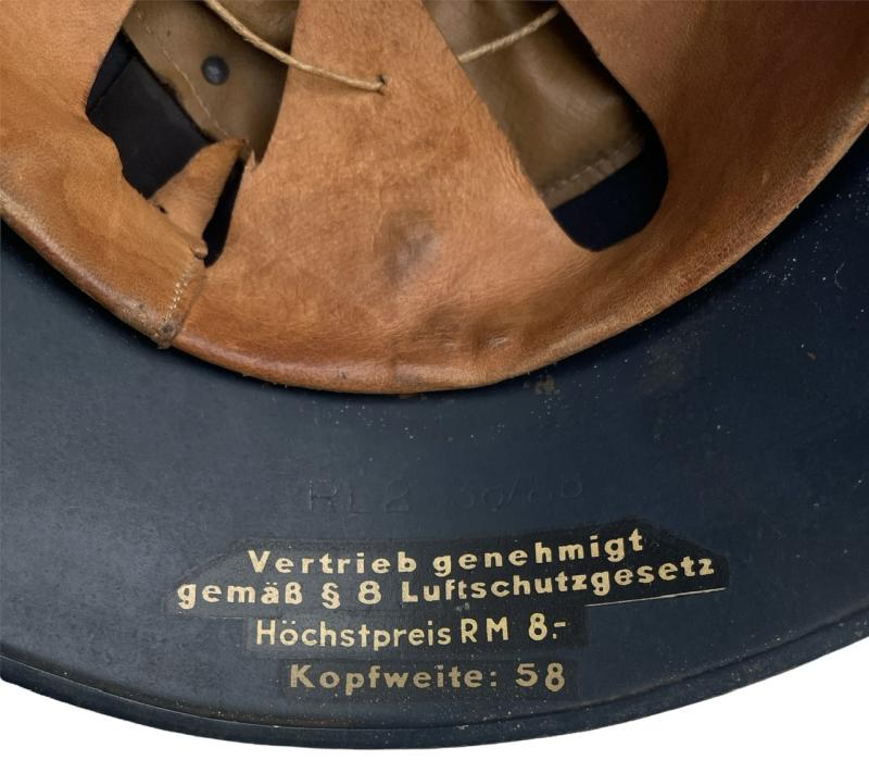 Luftschutz Gladiator Helmet with dubbel National Decal