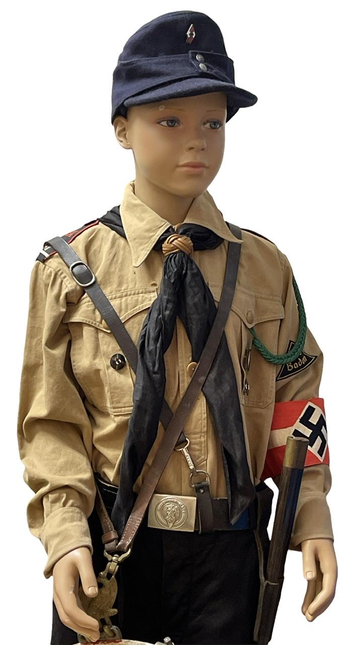 Hitler-Jugend Mannequin (complete)