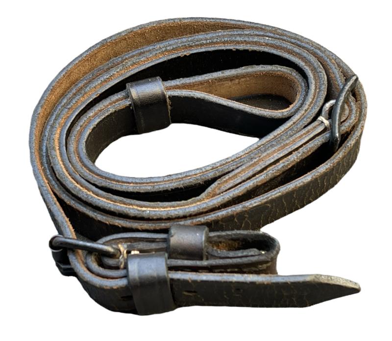 Wehrmacht Binoculairs Container Strap