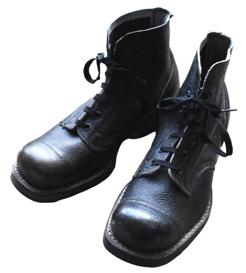 IMCS Militaria | British WW2 Ammo Boots