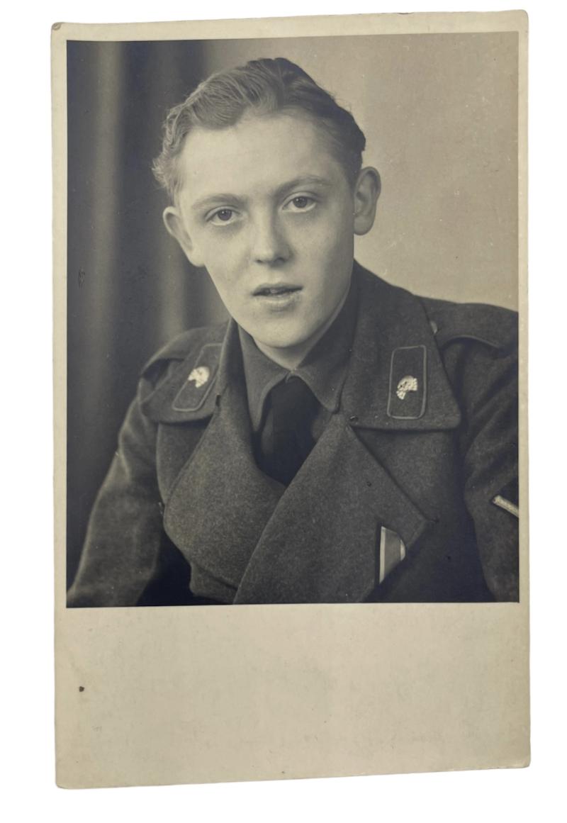 Postcard Portrait Photo Wehrmacht Panzer Soldier