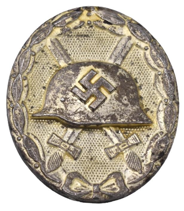 Wound Badge Silver