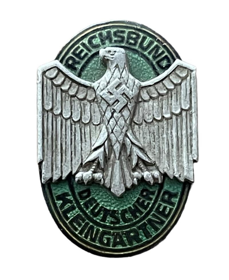 Third Reich metal Badge (Reichsbund Deutscher Kleingärtner)