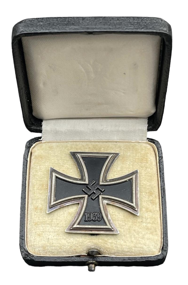 Iron Cross First Class 1939 in Case