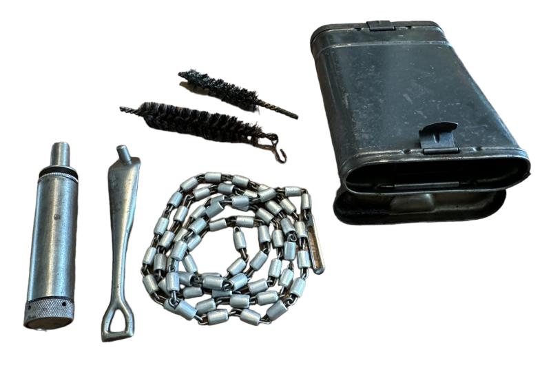 Reinigungs Gerät 34 (K98 Cleaning Kit)