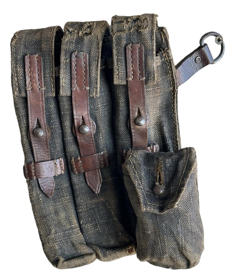 MP38/40 Magazine Pouch (left side)