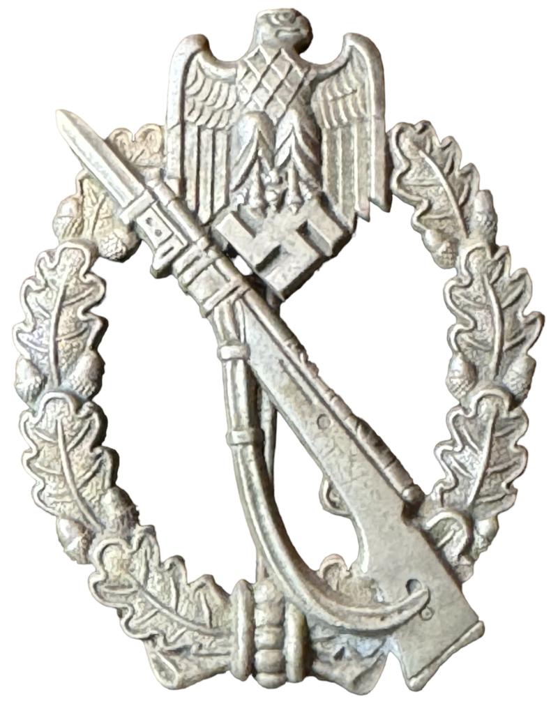 Infantry Assault Badge (IAB) Infanterie Sturm Abzeichen in Silver.