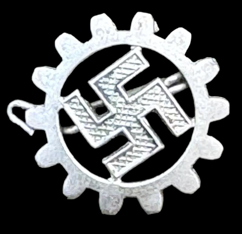 DAF Deutsche Arbeitsfront Pin/Badge