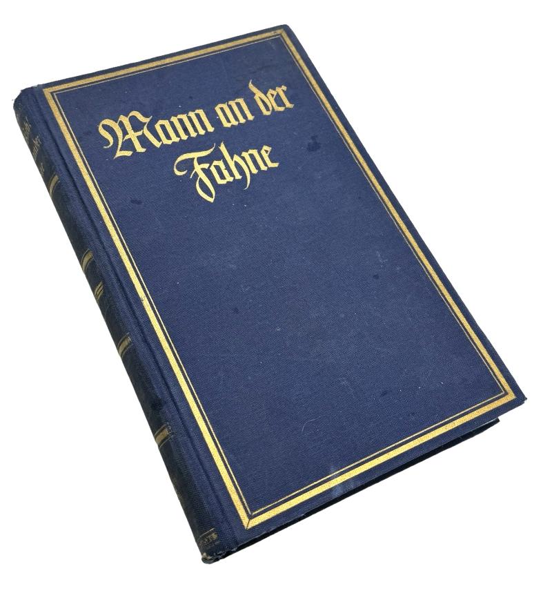 Third Reich Book Mann an der Fahne