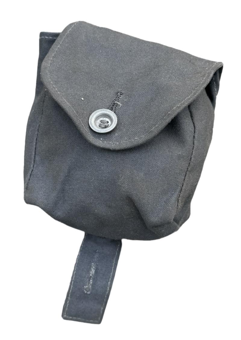 Wehrmacht Pouch for a spare M31 Gasmask Filter