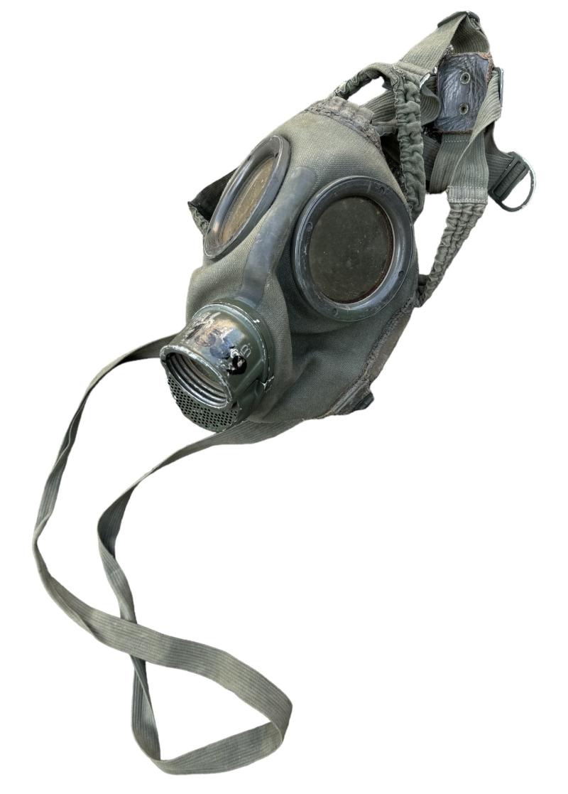 Wehrmacht M31 Gasmask