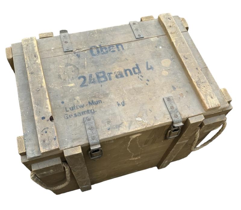 Big wooden Luftwaffe 24 Brand 4 Bombs Chest