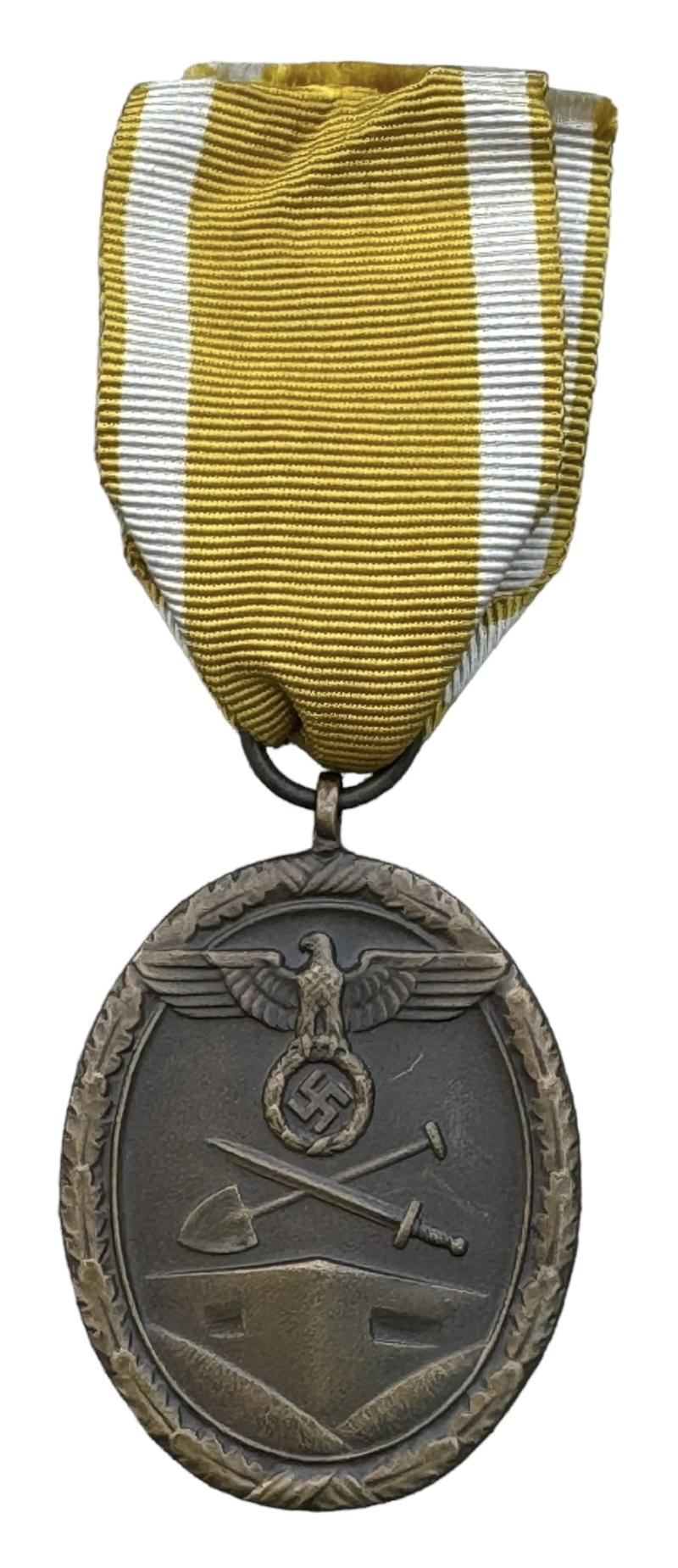 Schutzenwall Ehren Abzeichen Westwall Medal