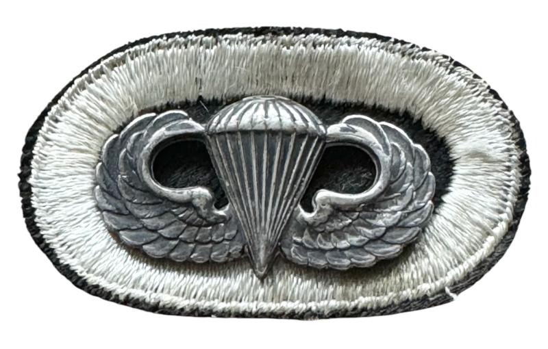 US WW2 Paratrooper Jump Wing with Oval 508th 82th