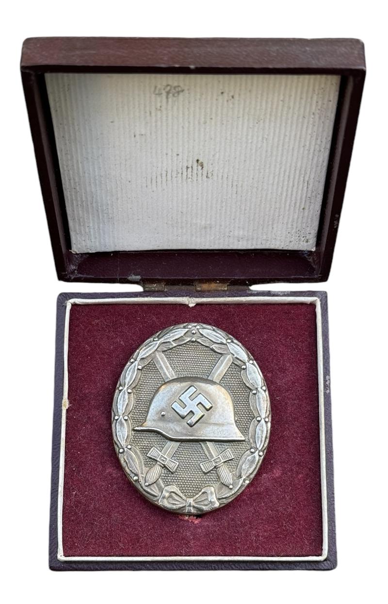 Wehrmacht Wound Badge Silver in Case