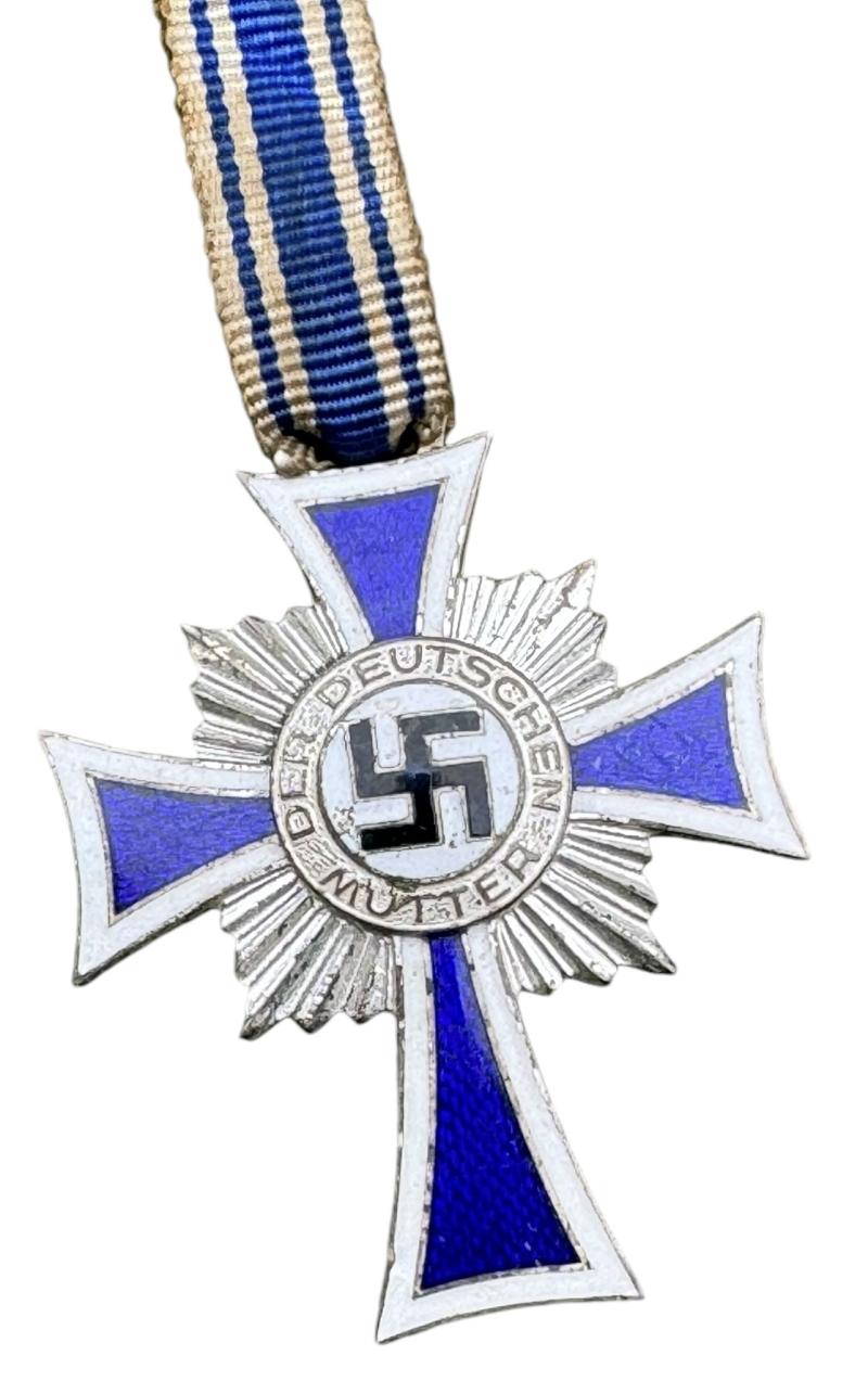 Mothers Cross in Silver