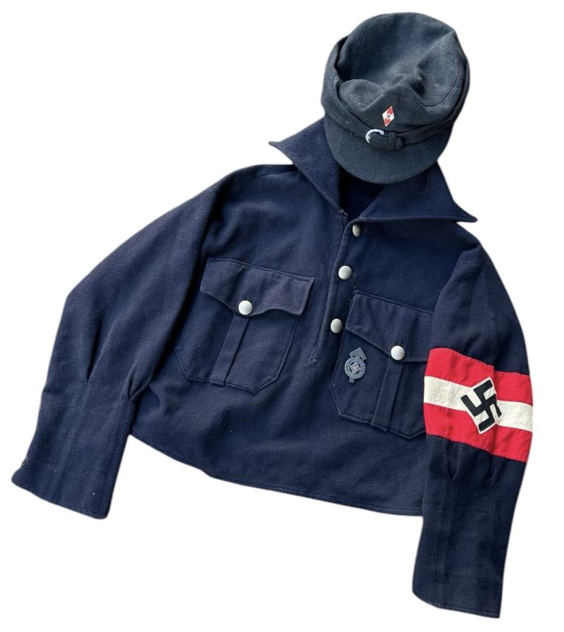 Hitler-Jugend Ski Cap and winter Tunic