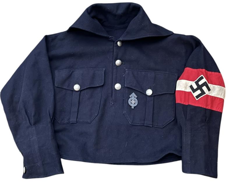 Hitler-Jugend wool Shirt with Armband and Badge