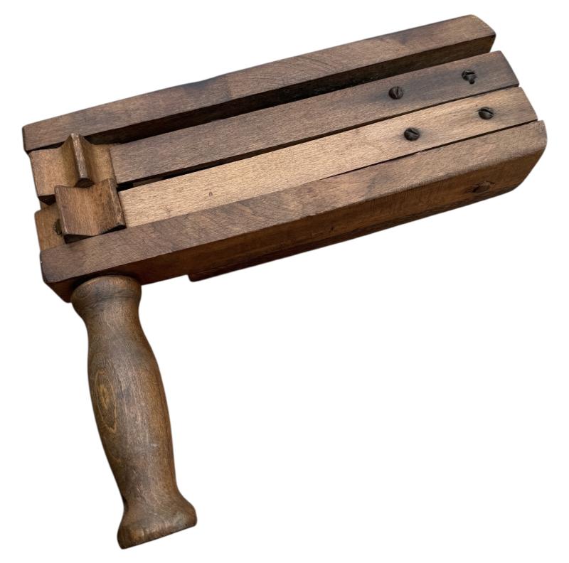 British/US WW2 Poison Gas Alarm Rattle