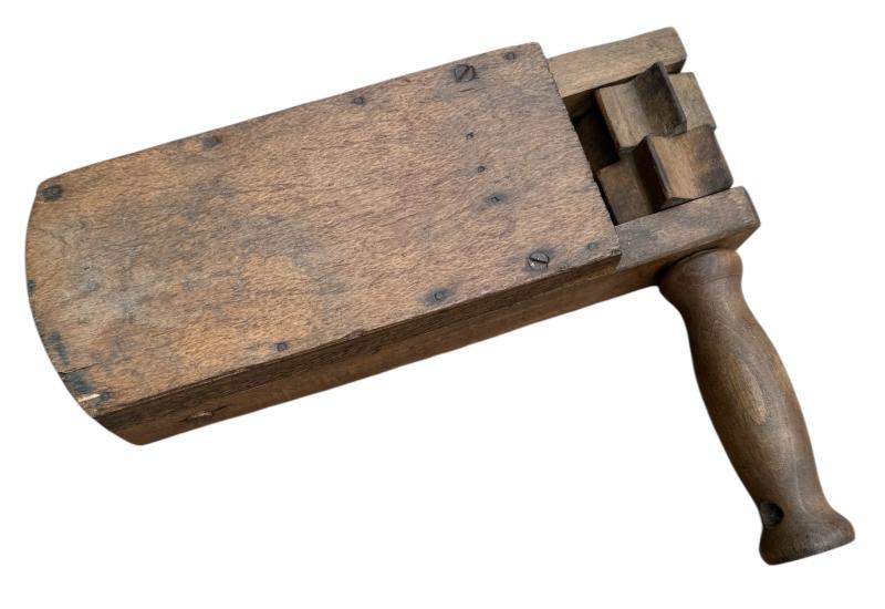 British/US WW2 Poison Gas Alarm Rattle