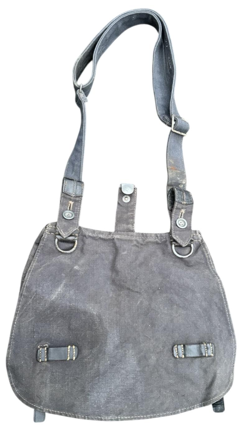 Luftwaffe M31 Breadbag and Breadbag Strap