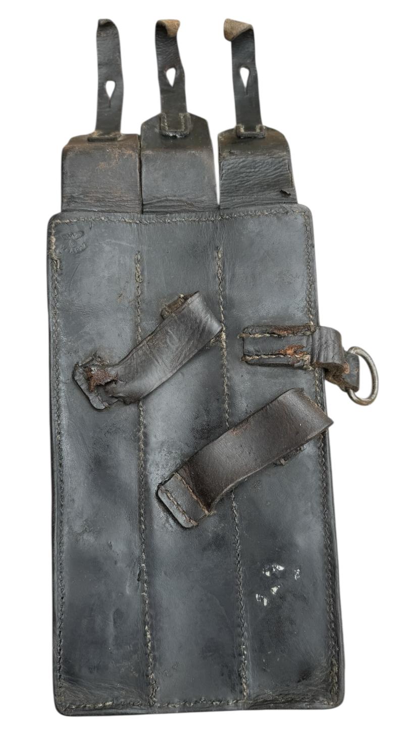 Wehrmacht leather MP38/40 Magazine Pouch